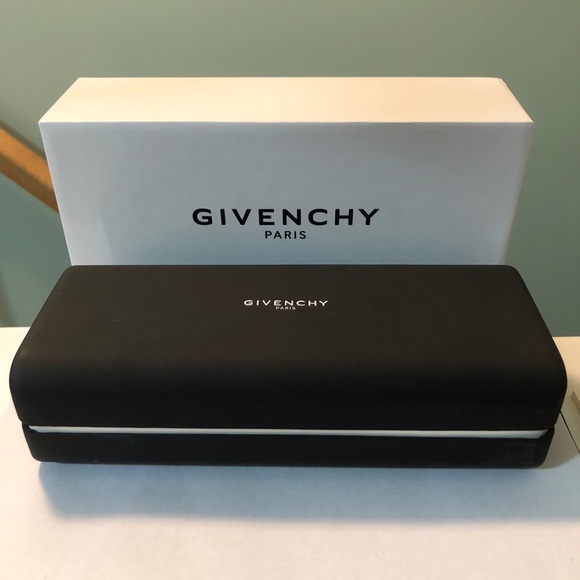 Givenchy Sunglasses - Black - Picture 7 of 8